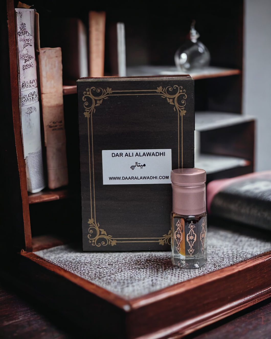 Oud Mitale - دهن العود الميتالي