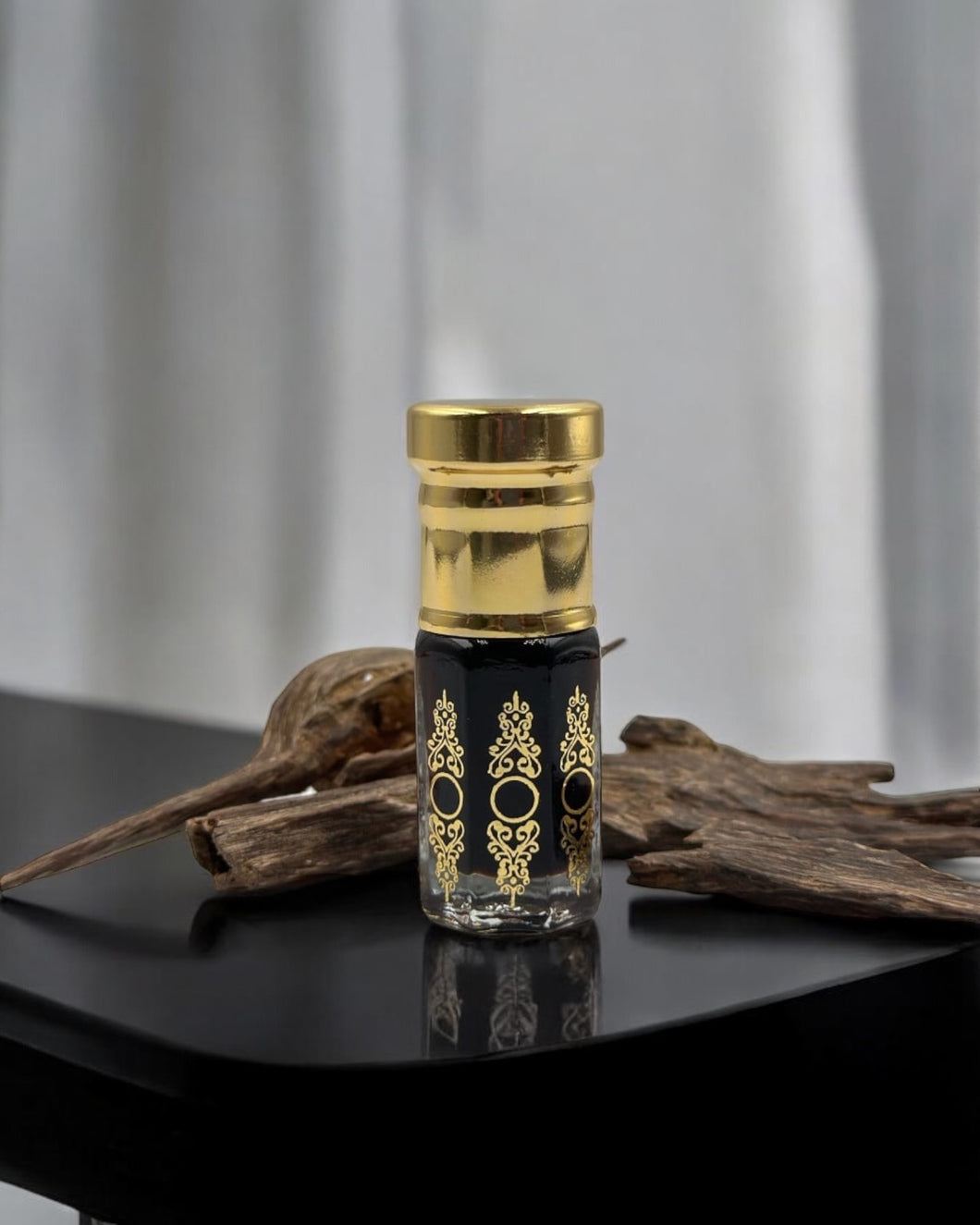 Oud Qadeem - دهن عود قديم (هندي)
