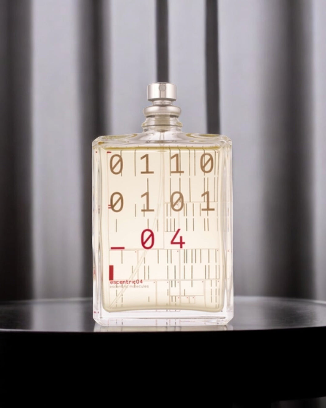 Escentric 04 - Unisex