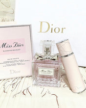 Load image into Gallery viewer, Extra Roses (Blooming Bouquet) - Women
