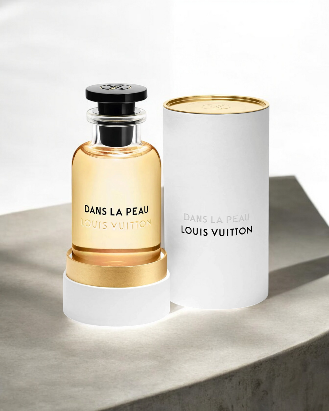 Dans La Peau - Women