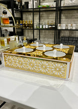 Load image into Gallery viewer, صينية تسالي 5 فتحات
